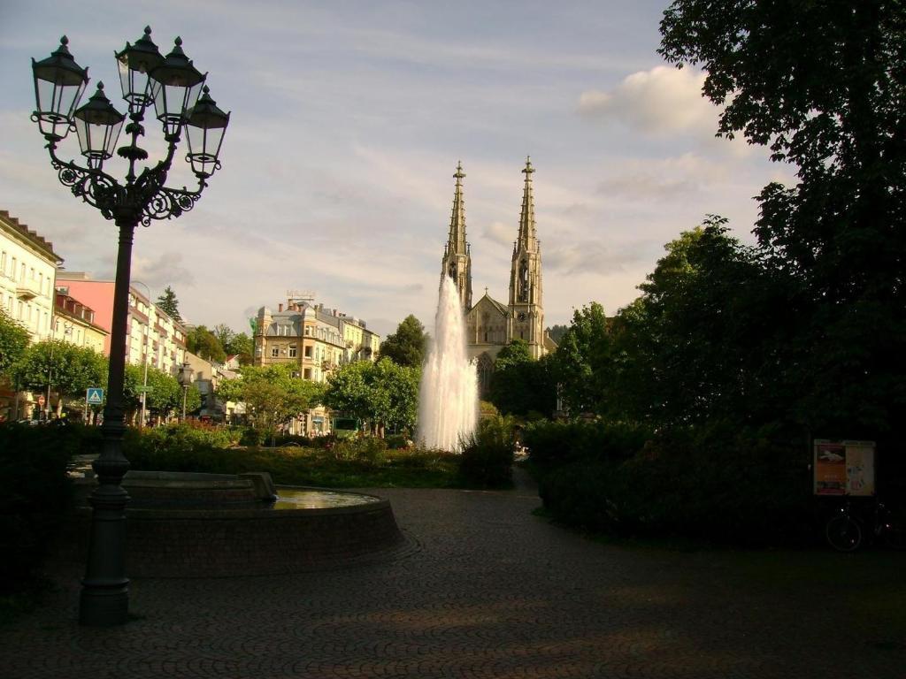Du Russel Suite Baden-Baden Exteriér fotografie